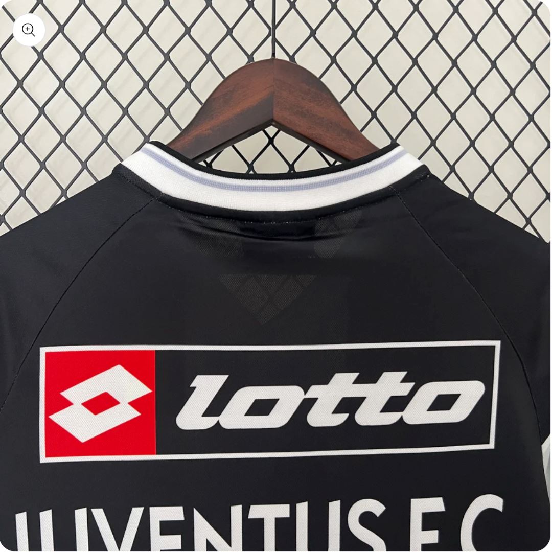 2000/01 Juventus Training Jersey - ITASPORT