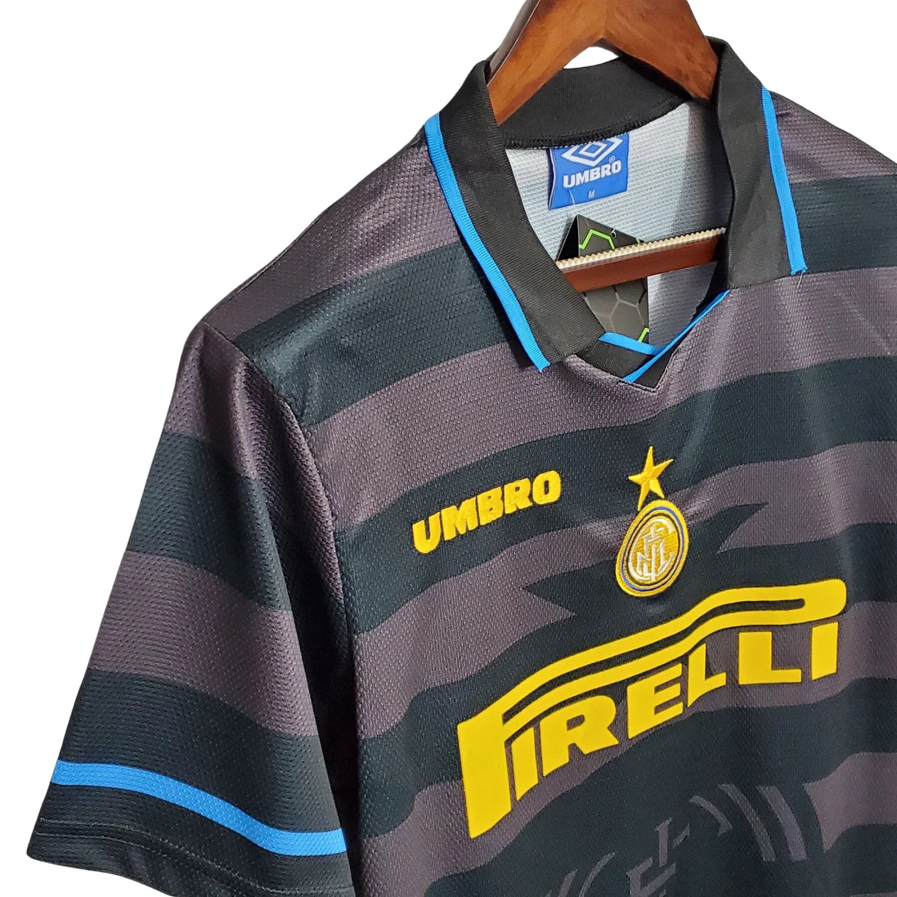 Un weekend di grande calcio su Sky e NOW: Serie A, Serie C e Bundesliga Un weekend di grande calcio su Sky e NOW: Serie A, Serie C e Bundesliga