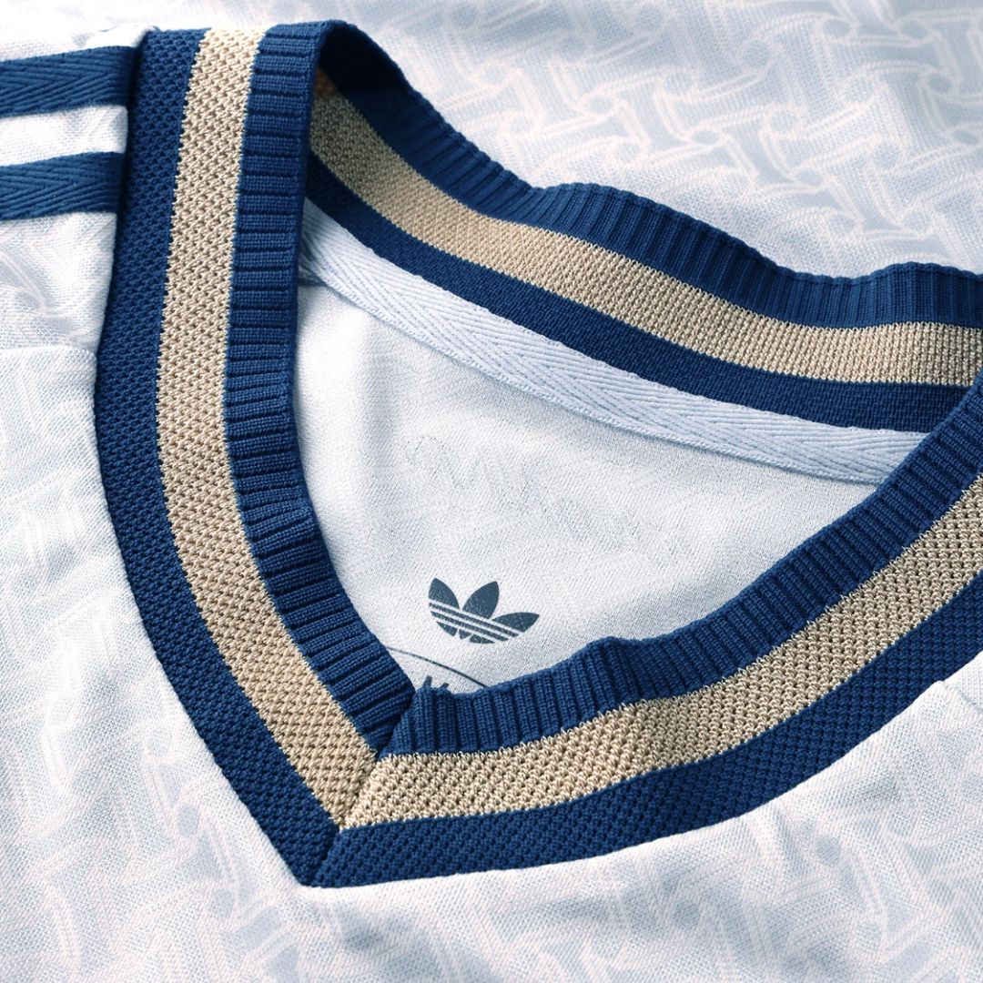 Italy FIGC Away Jersey 2026 Authentic - ADIDAS