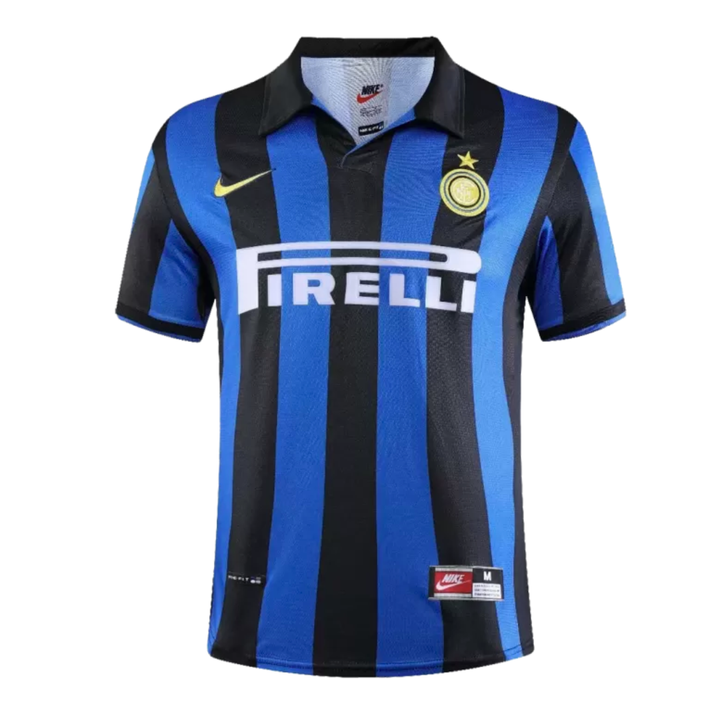 Front of the Inter Milan 1998/99 Home Kids jersey
